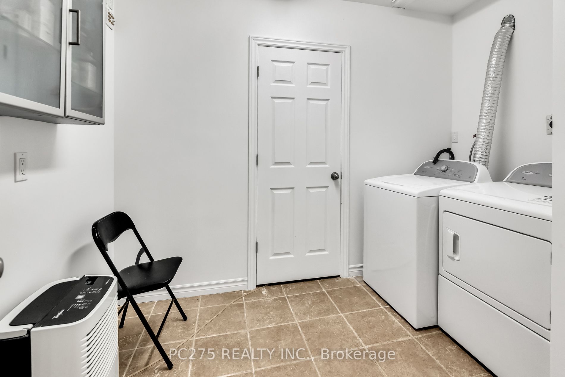 22 Duncannon Dr