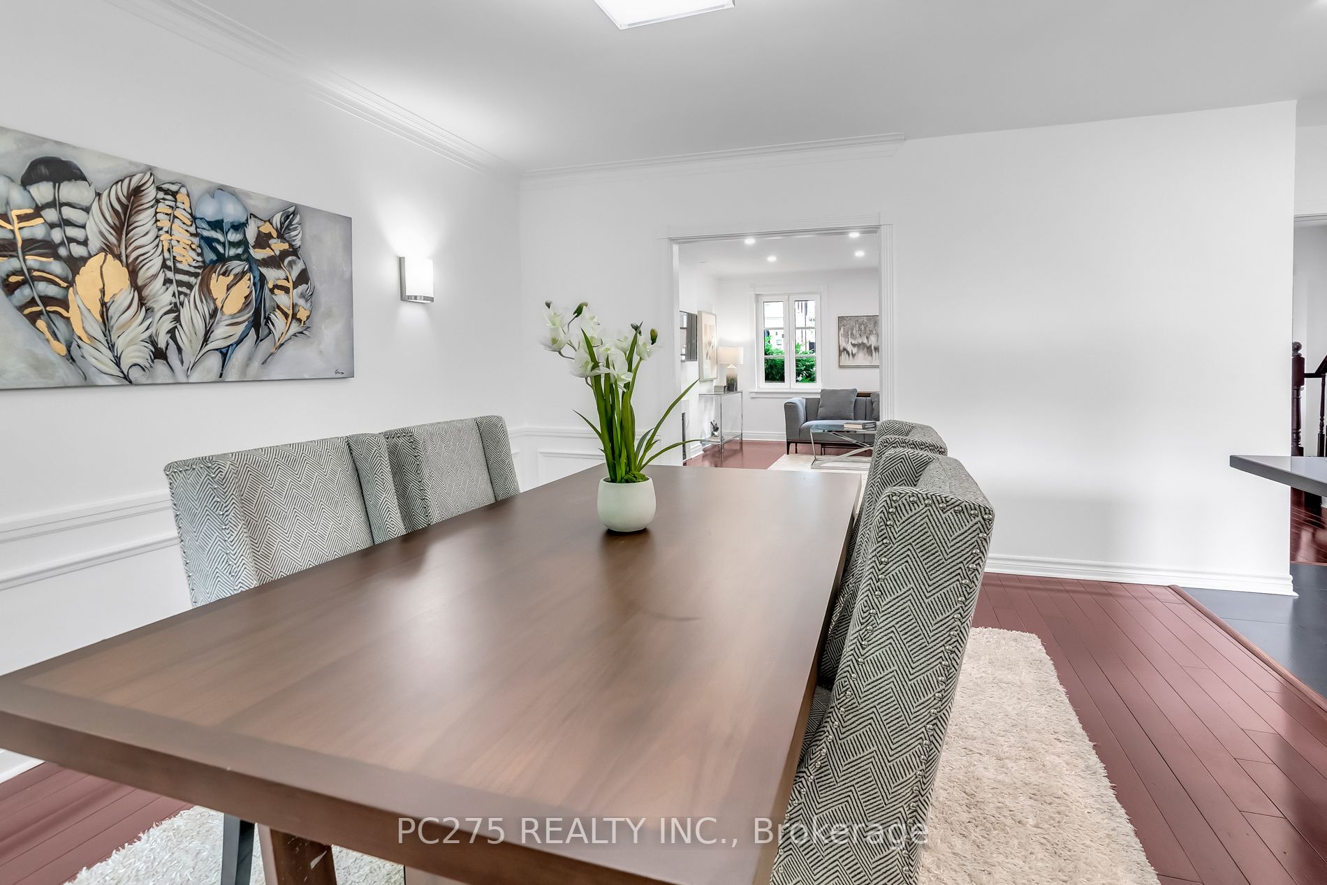 22 Duncannon Dr