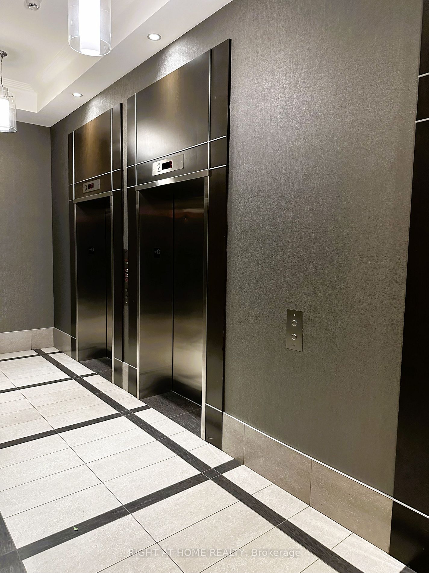 5162 Yonge Street N, #2210