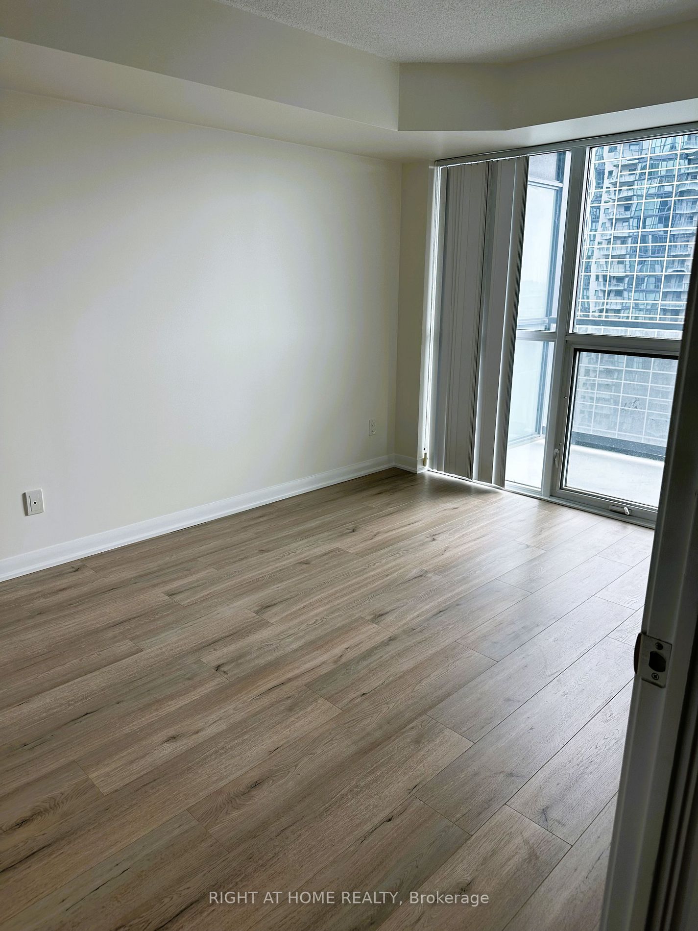 5162 Yonge Street N, #2210