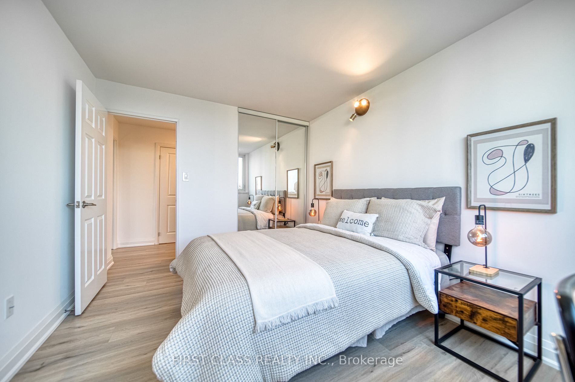 75 Wynford Heights Cres, #906