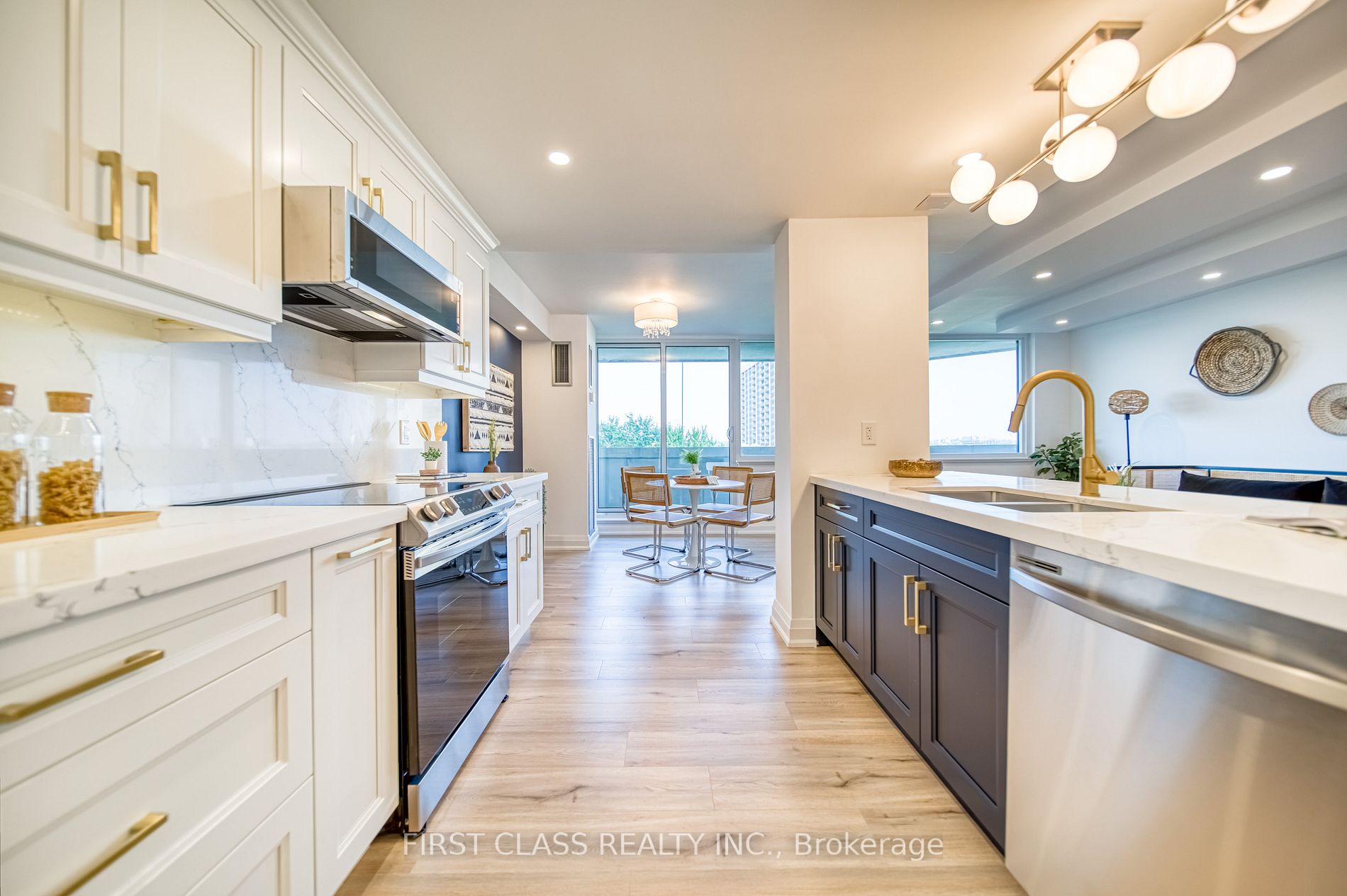 75 Wynford Heights Cres, #906