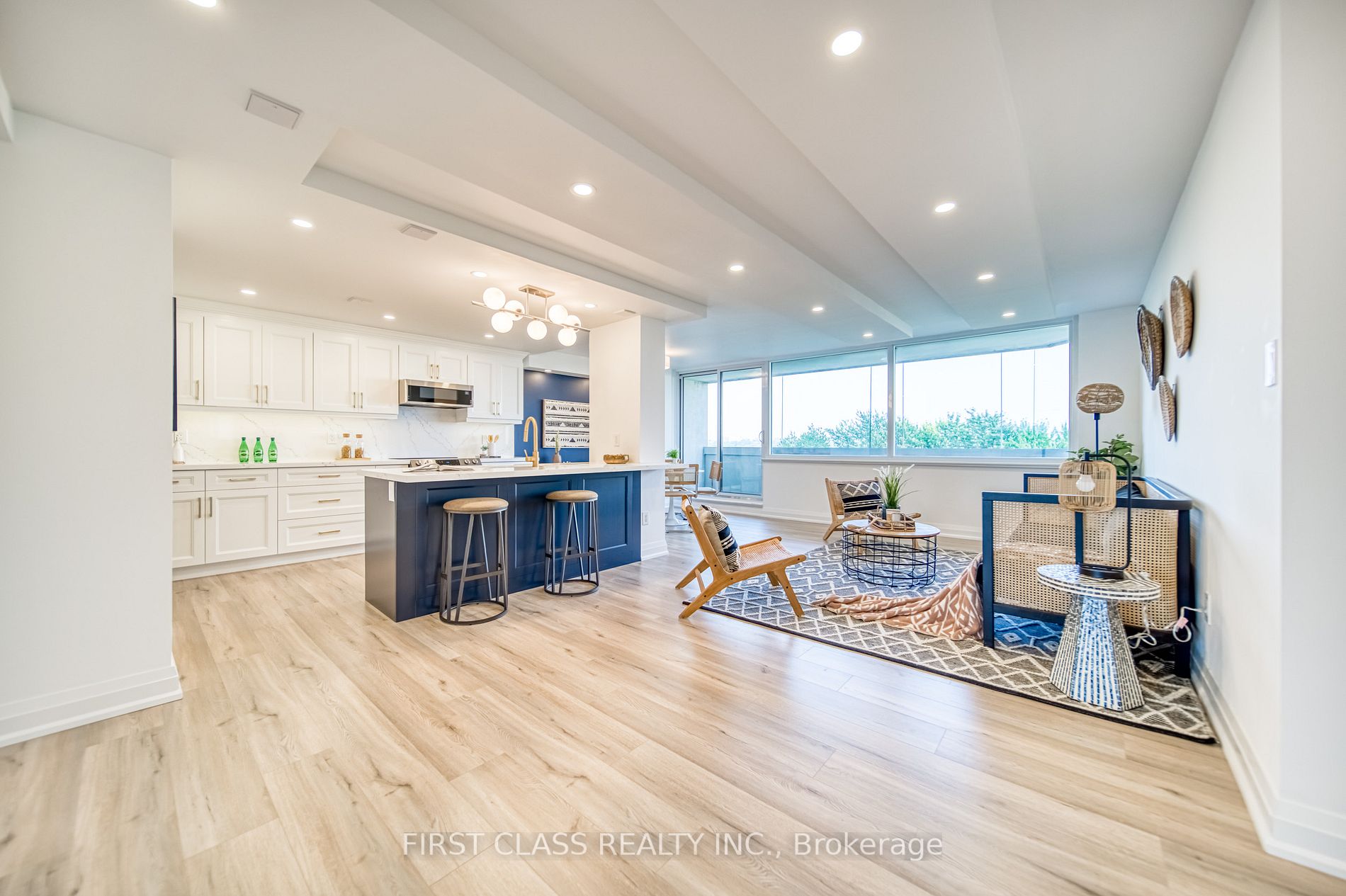 75 Wynford Heights Cres, #906