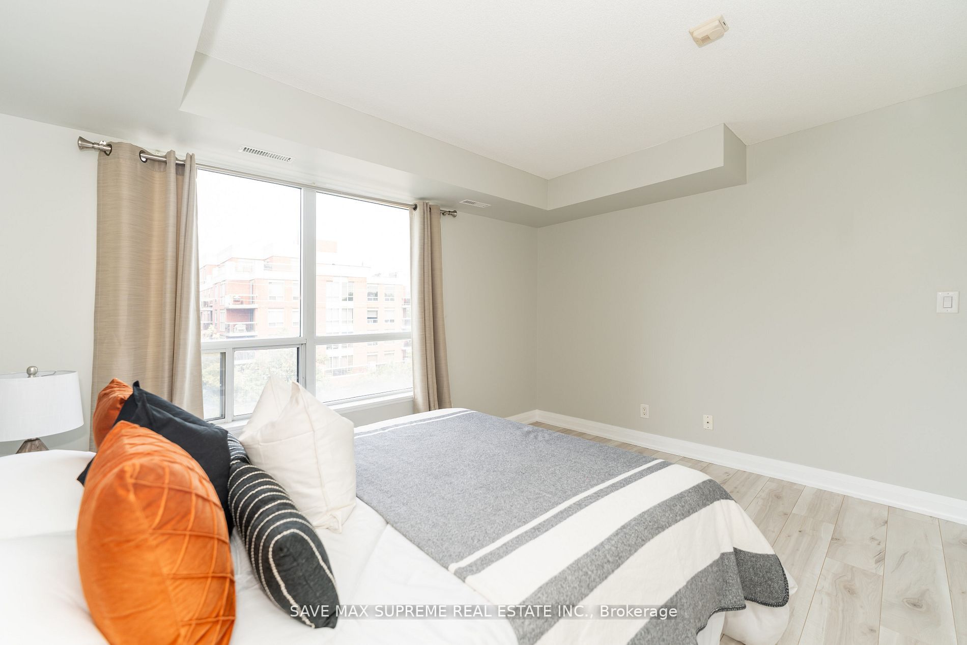 801 Sheppard Ave W, #515