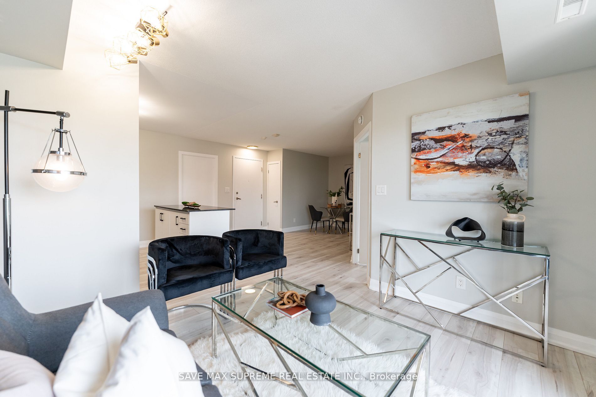 801 Sheppard Ave W, #515