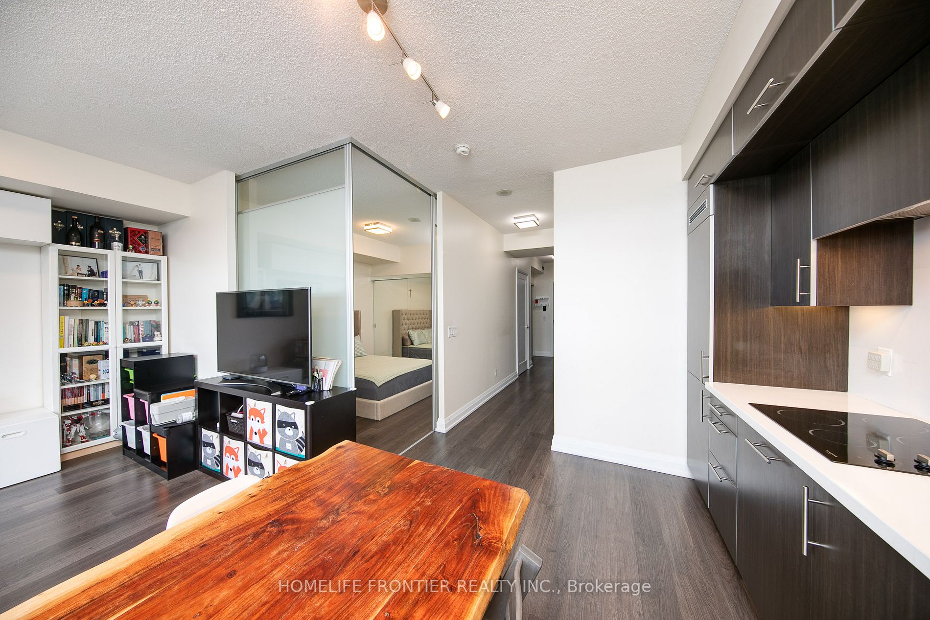 5 Sheppard Ave E, #3224