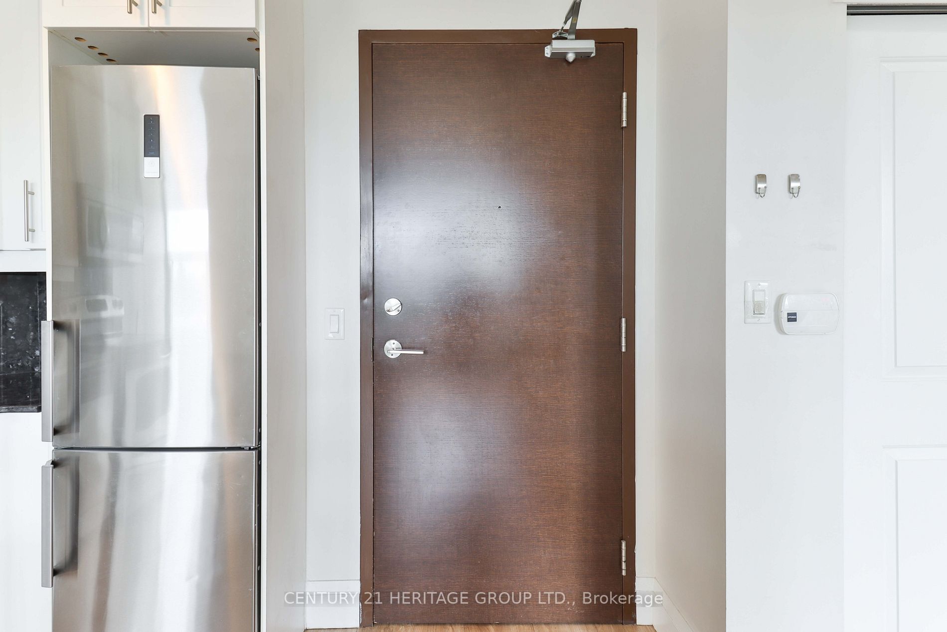 222 Finch Ave W, #410