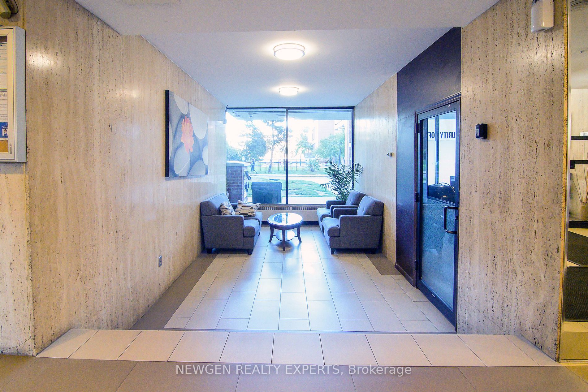 100 Leeward Glwy, #711