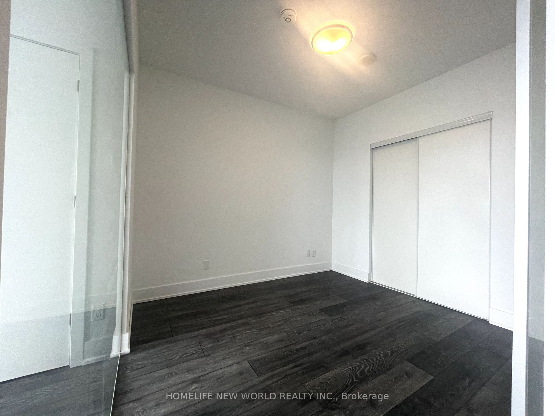 403 Church St, #2413
