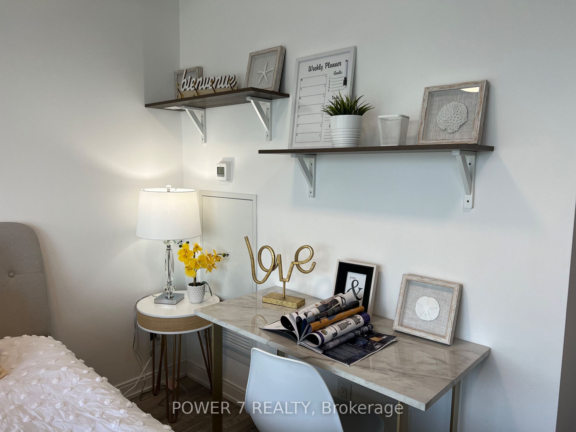 50 Charles St E, #4402