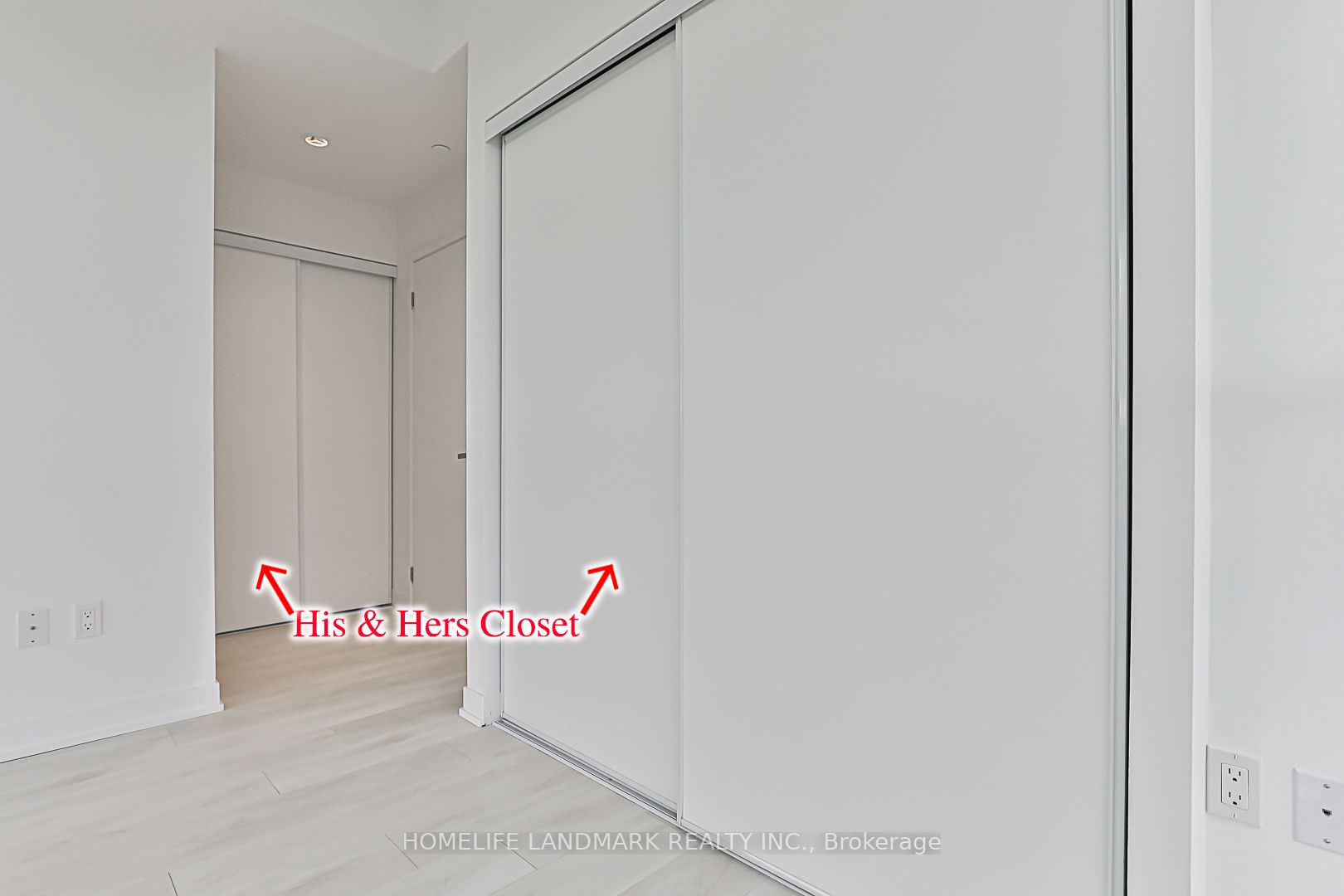 31 Tippett Rd, #1011