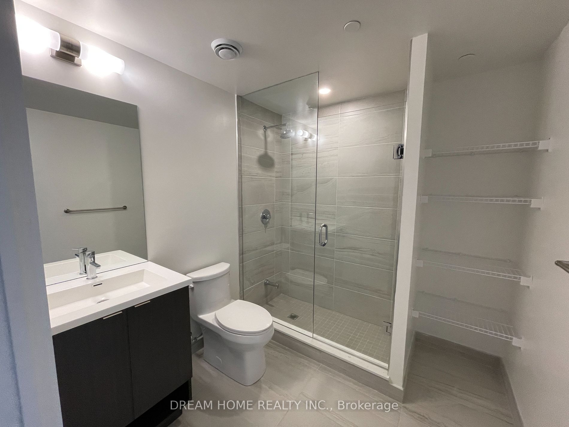 138 Downes Street #6701