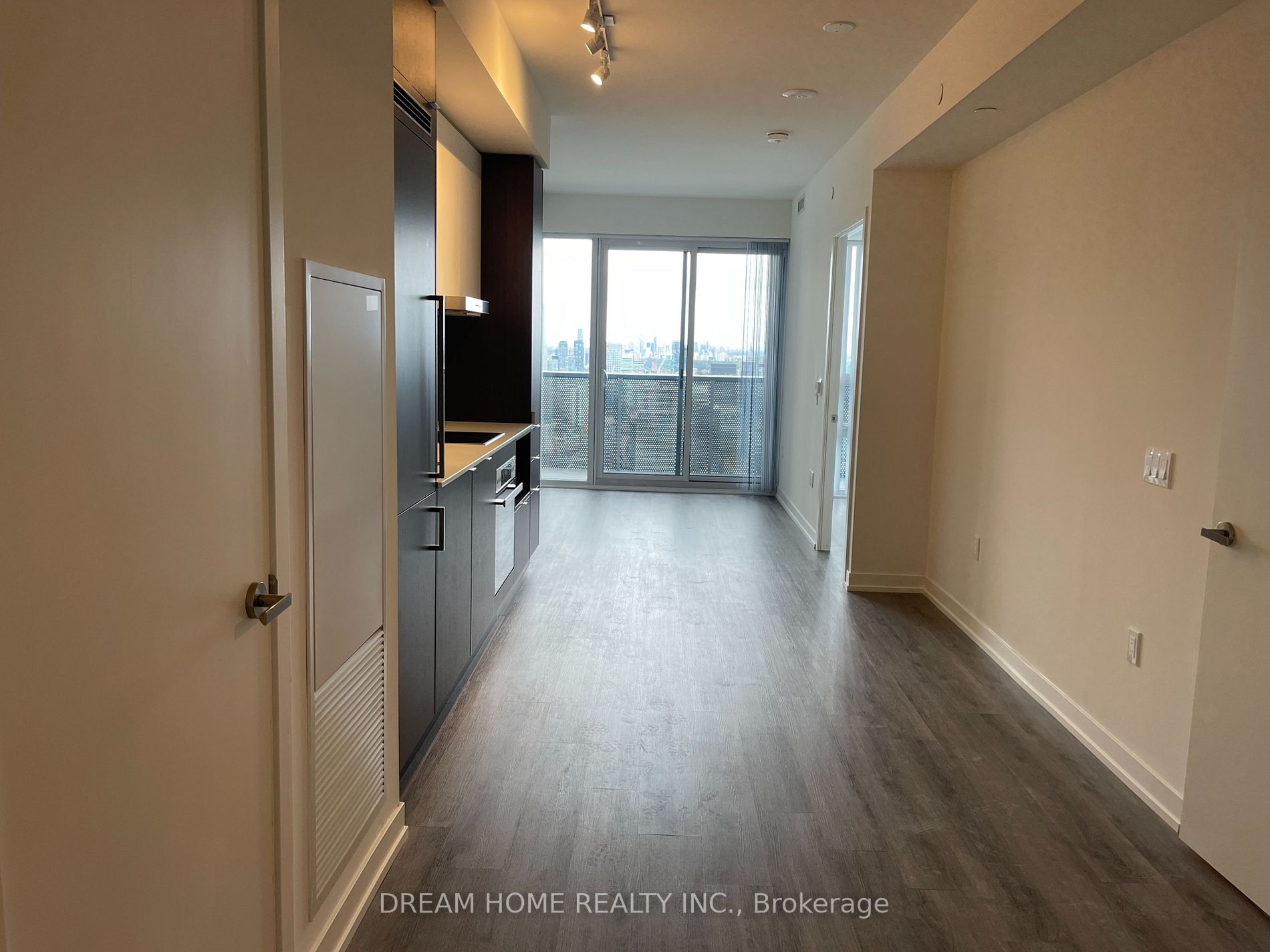 138 Downes Street #6701
