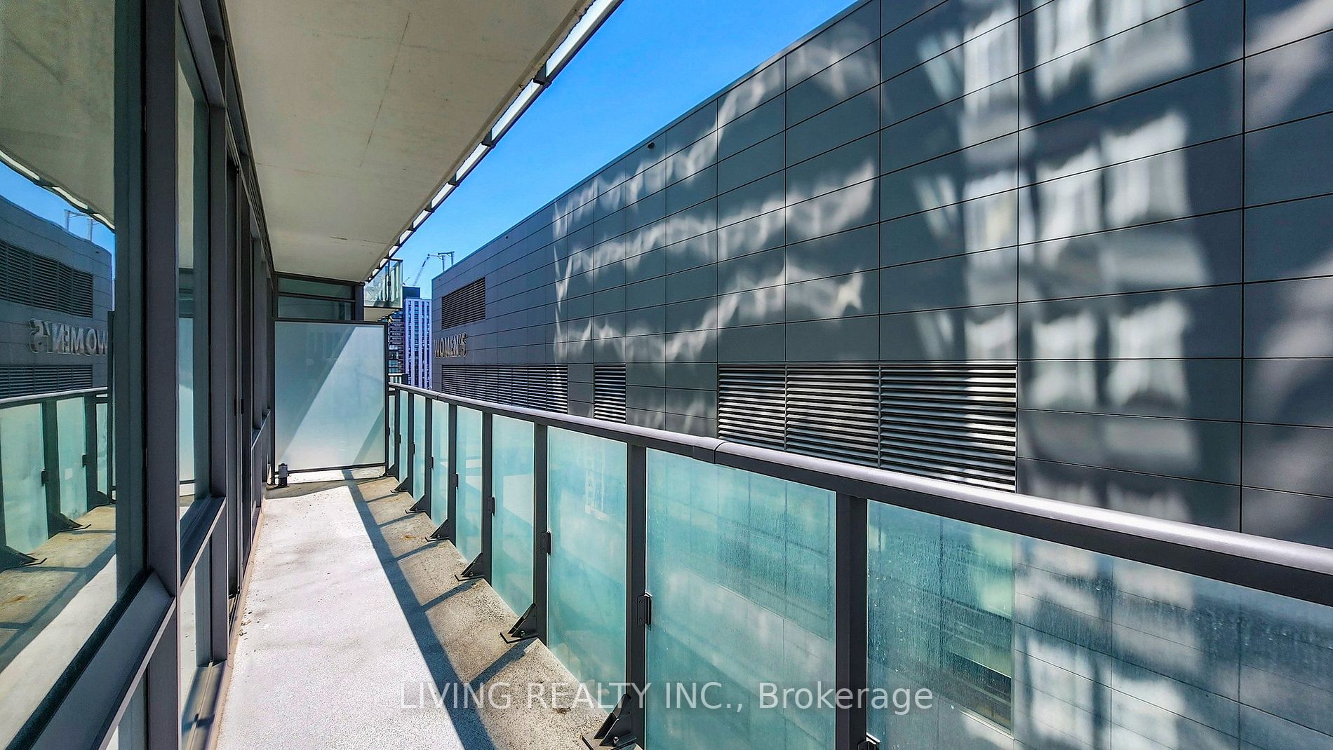 832 Bay St, #1303