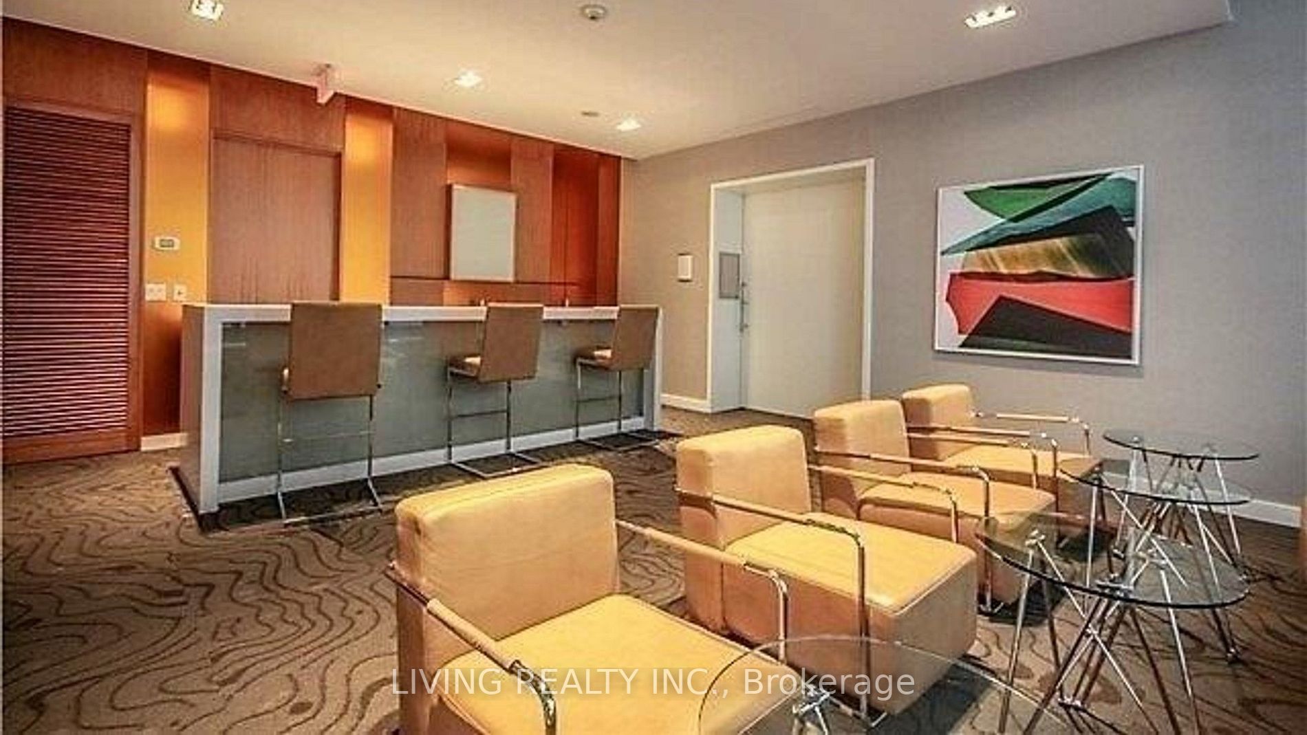 832 Bay St, #1303
