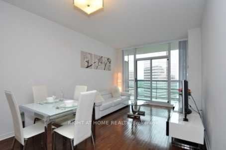 509 Beecroft Rd, #2210