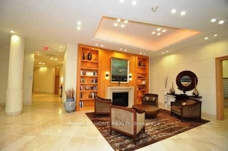 509 Beecroft Rd, #2210