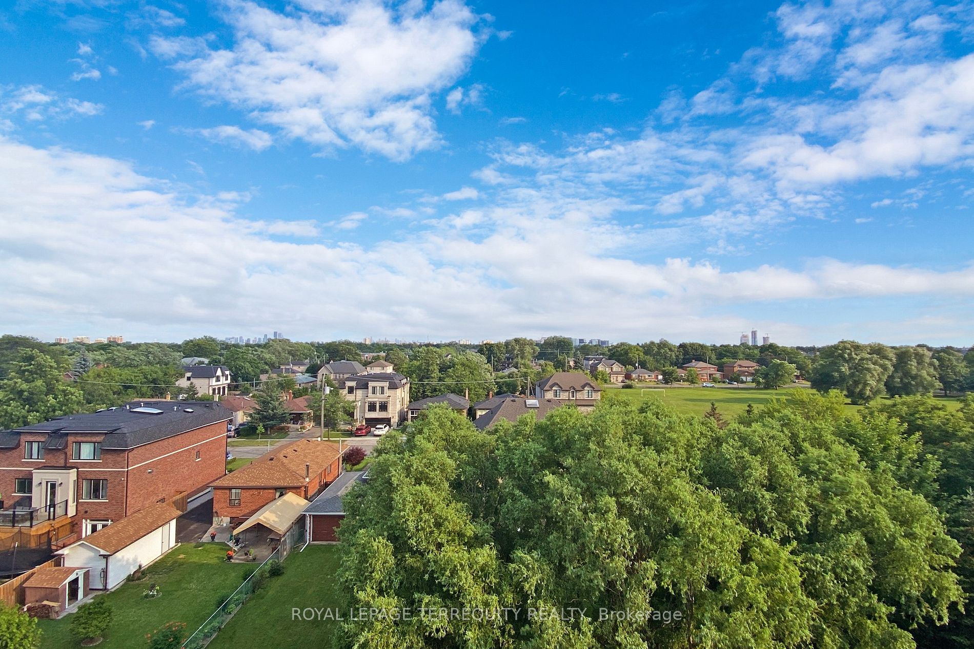 Listing C6756178 - Large Photo # 16