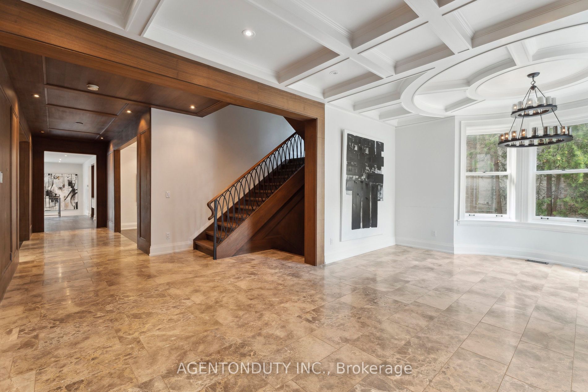 18 Forest Hill Rd