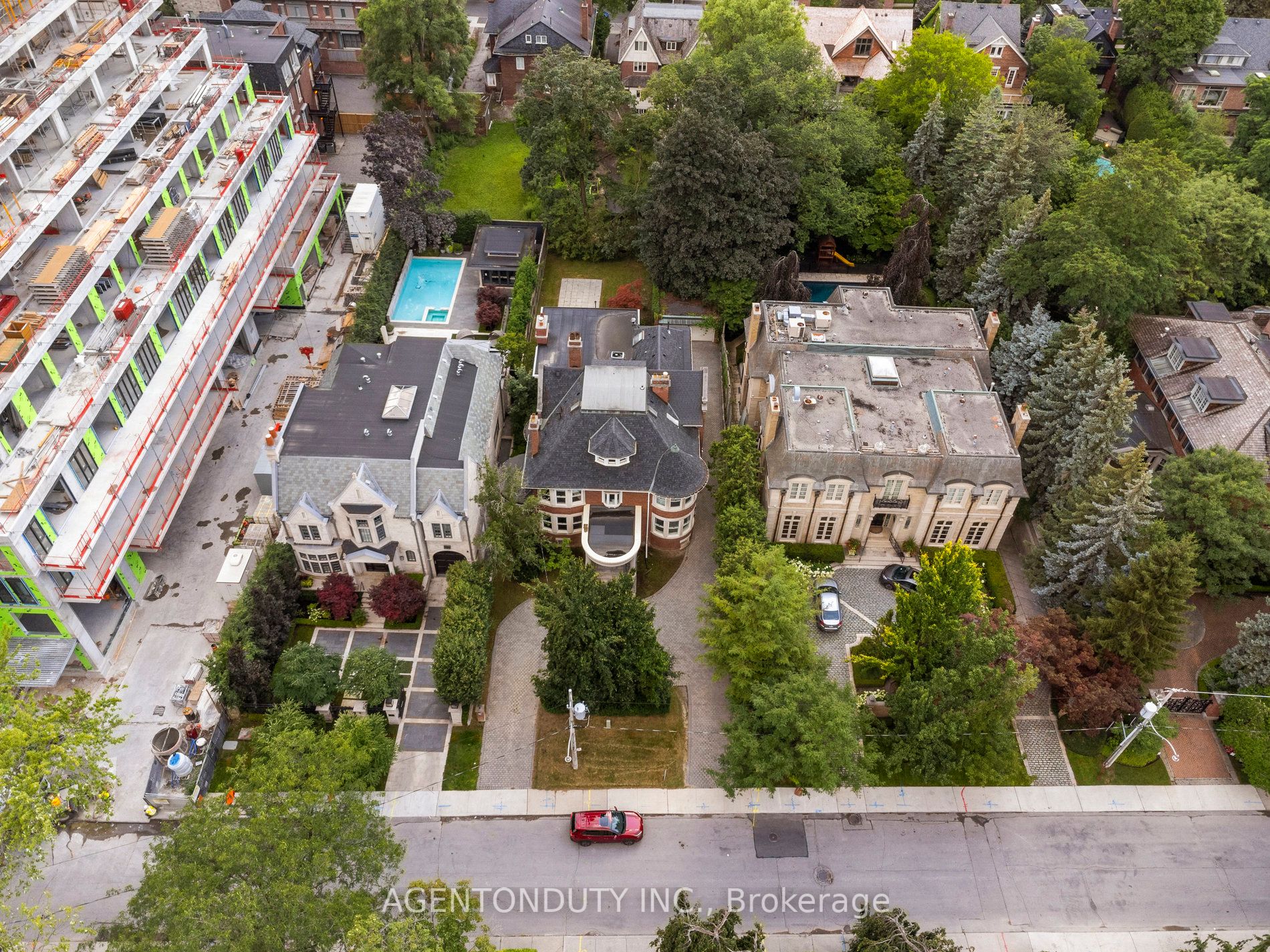 18 Forest Hill Rd