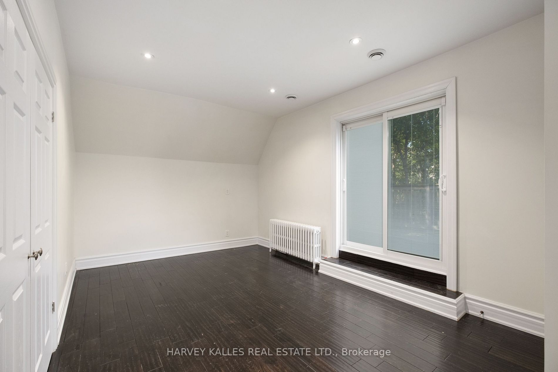 22 Hilltop Rd
