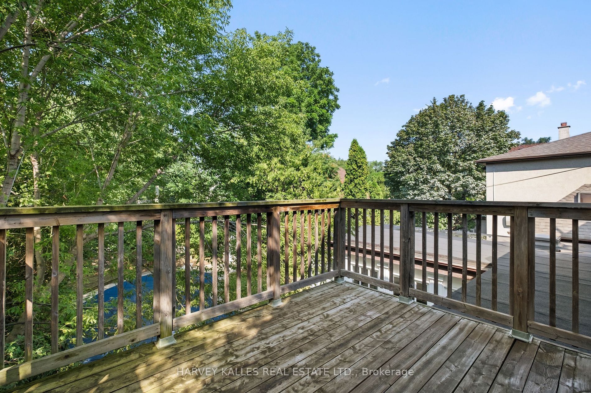 22 Hilltop Rd