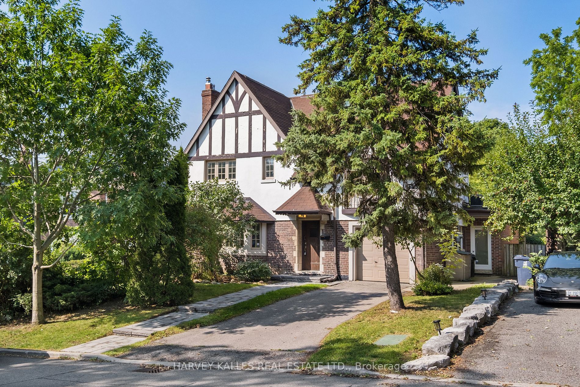 22 Hilltop Rd