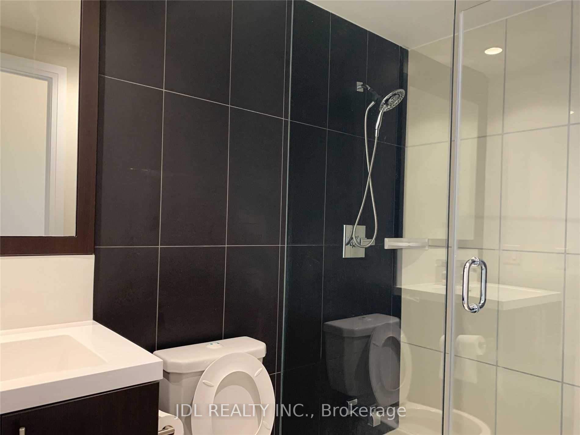 5 Sheppard Ave E, #2824