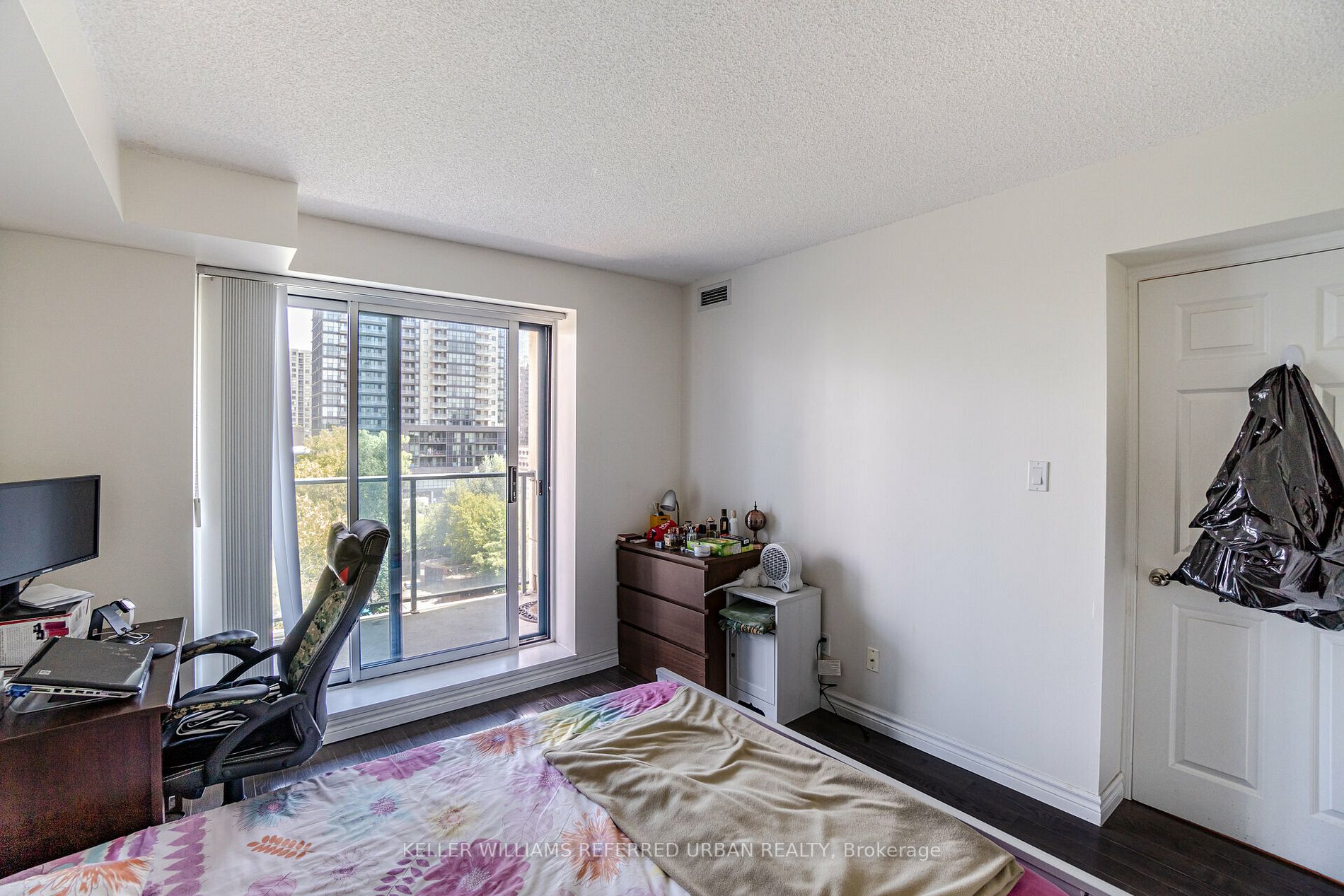 233 Beecroft Rd, #602