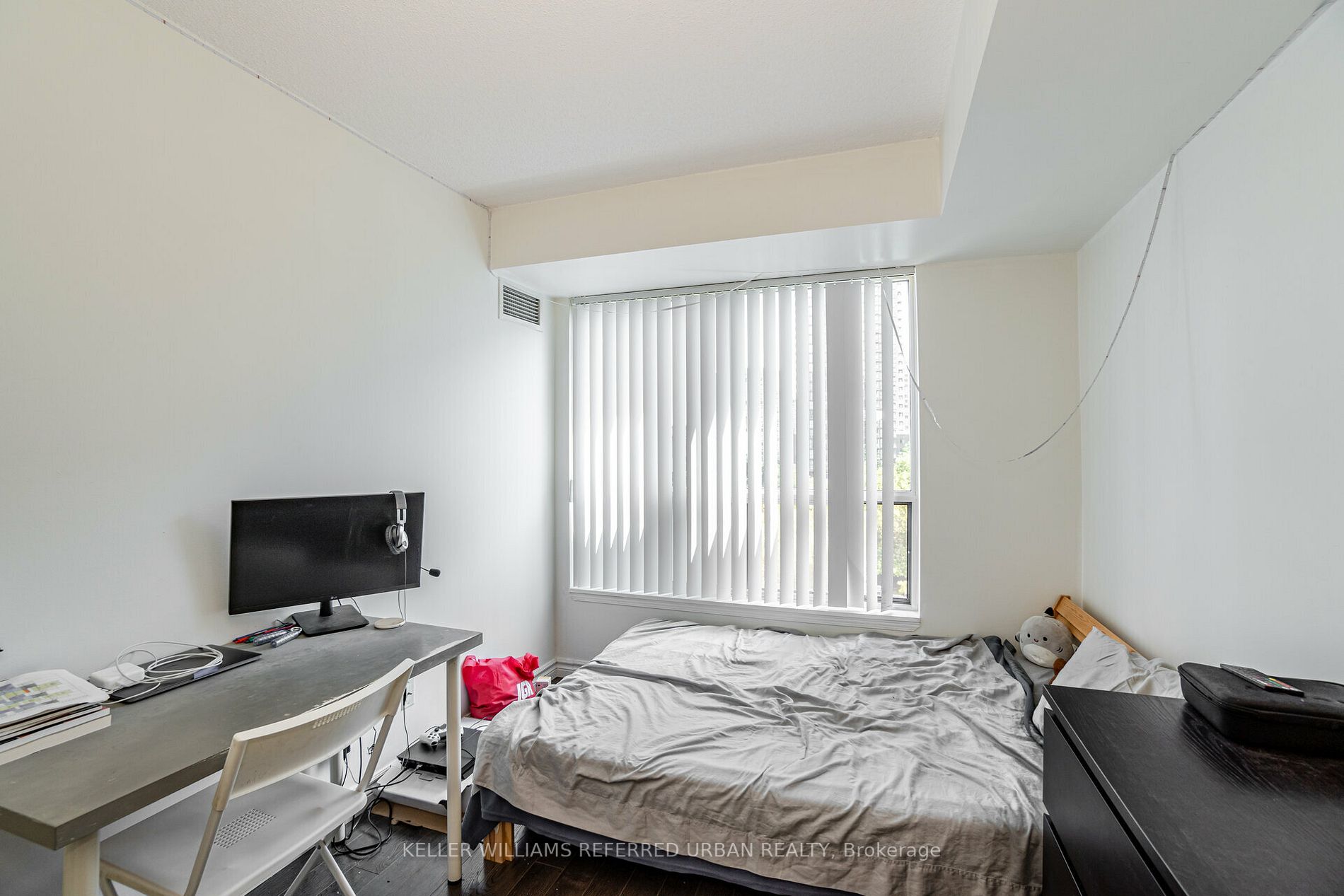 233 Beecroft Rd, #602