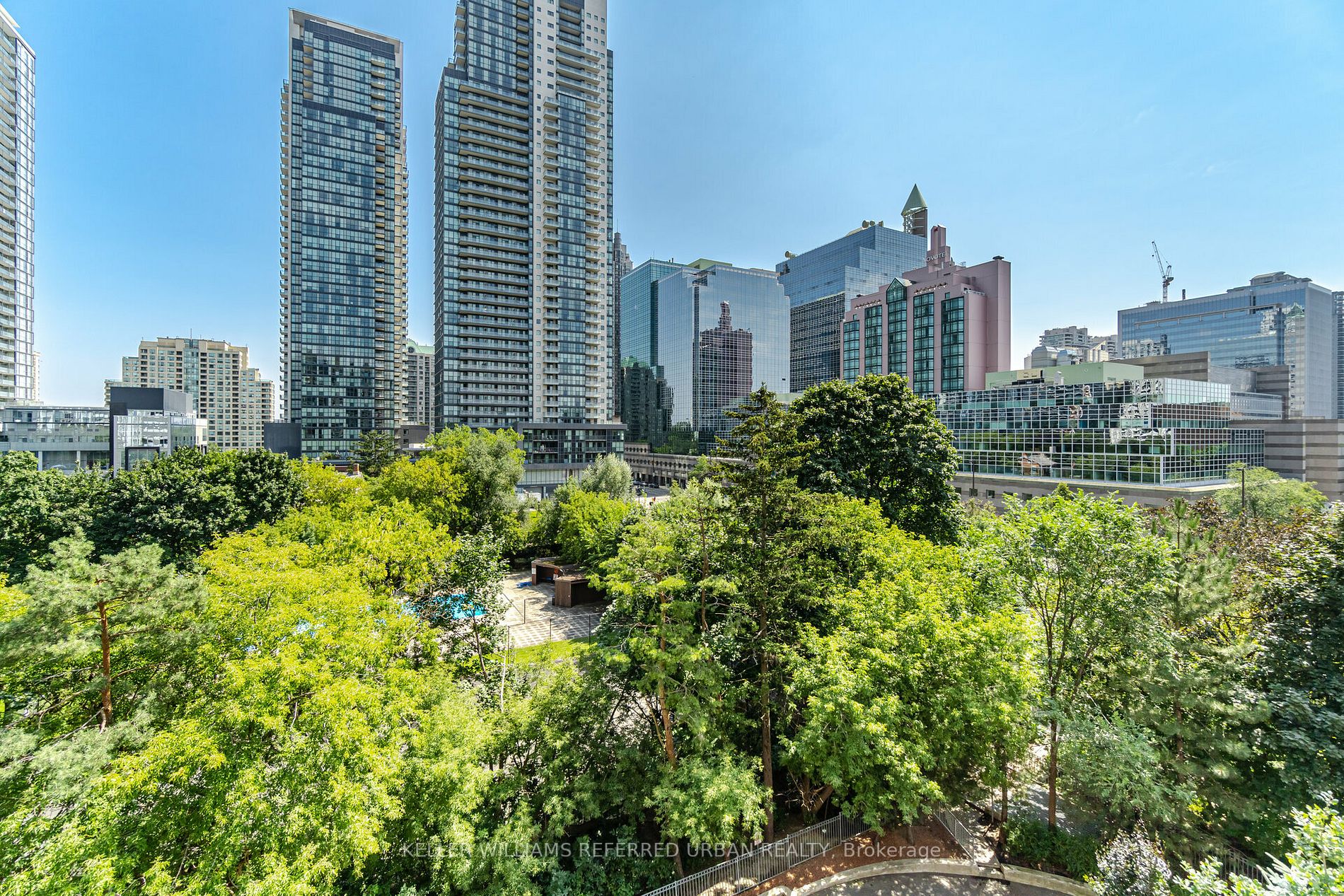 233 Beecroft Rd, #602
