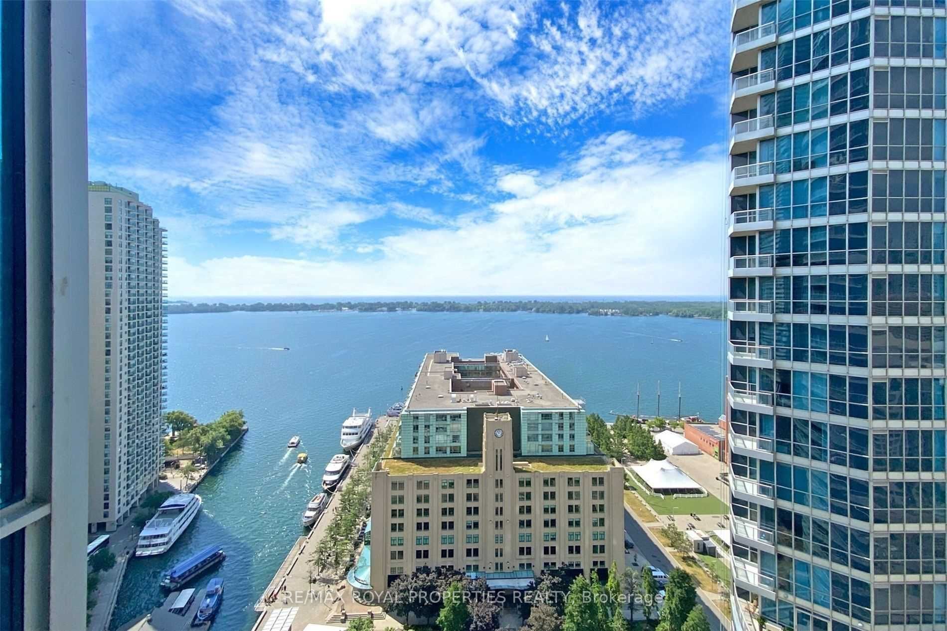 8 York St, #2710