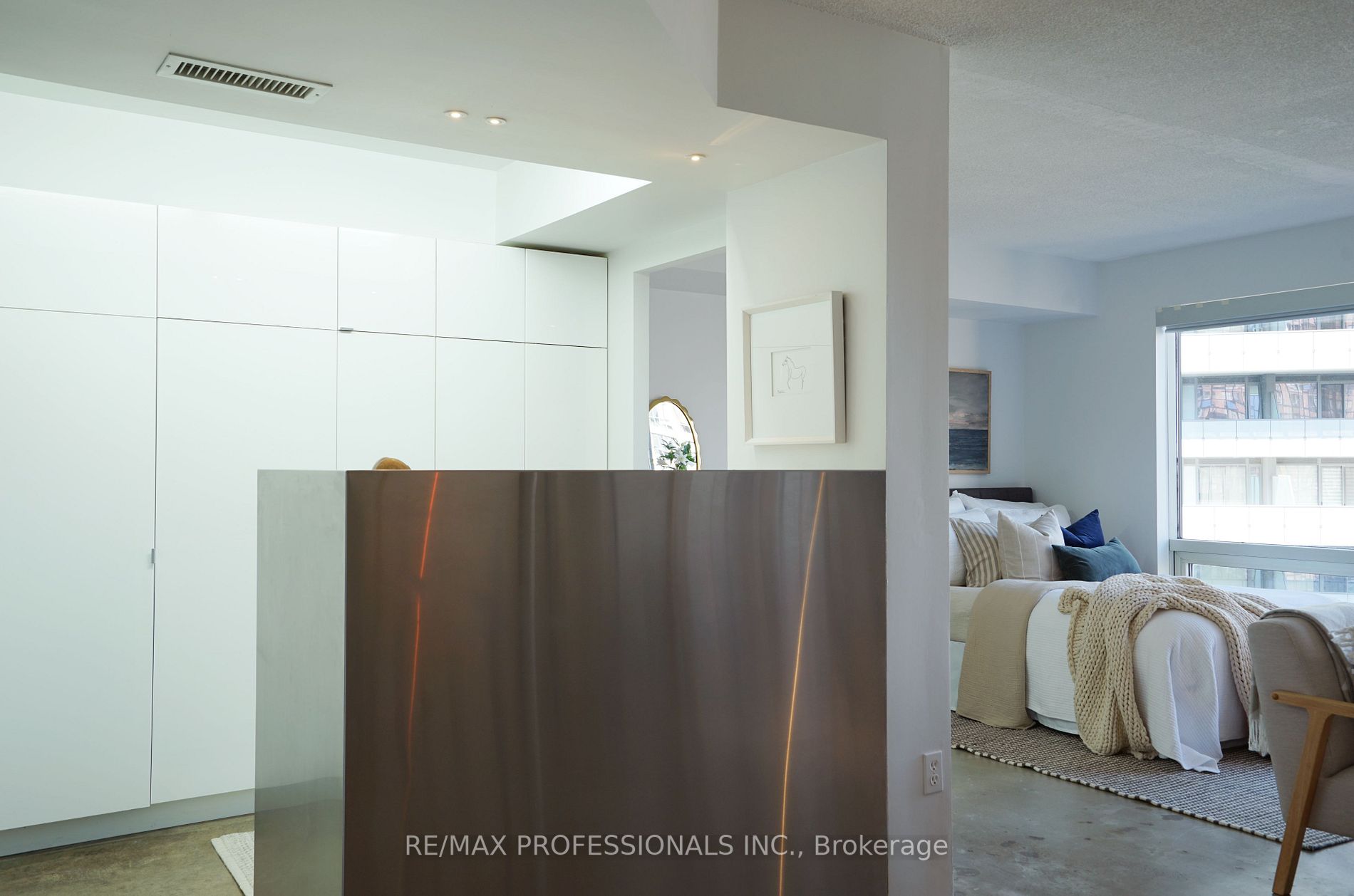 1001 Bay St, #2316