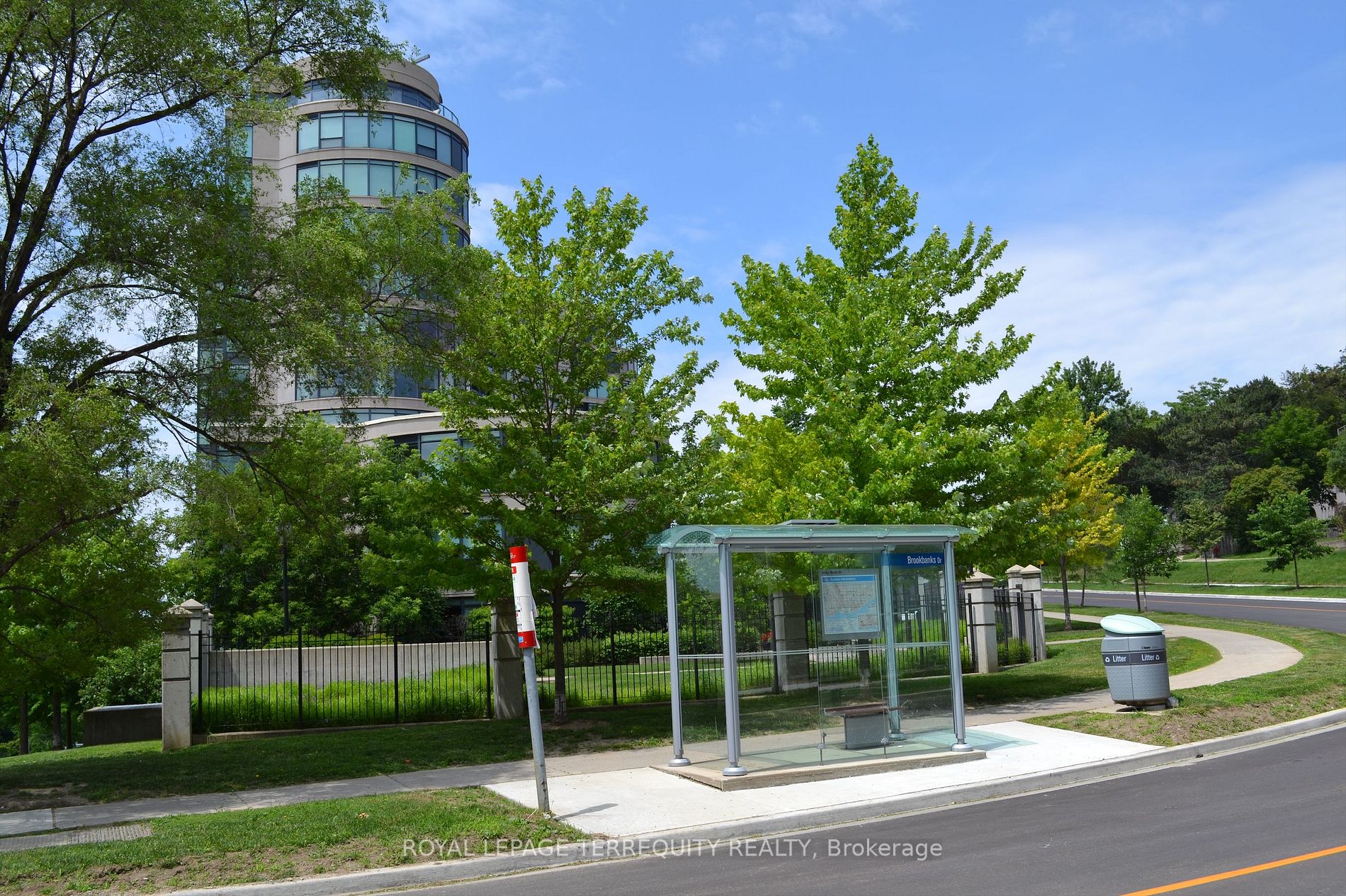 18 Valley Woods Rd, #1001