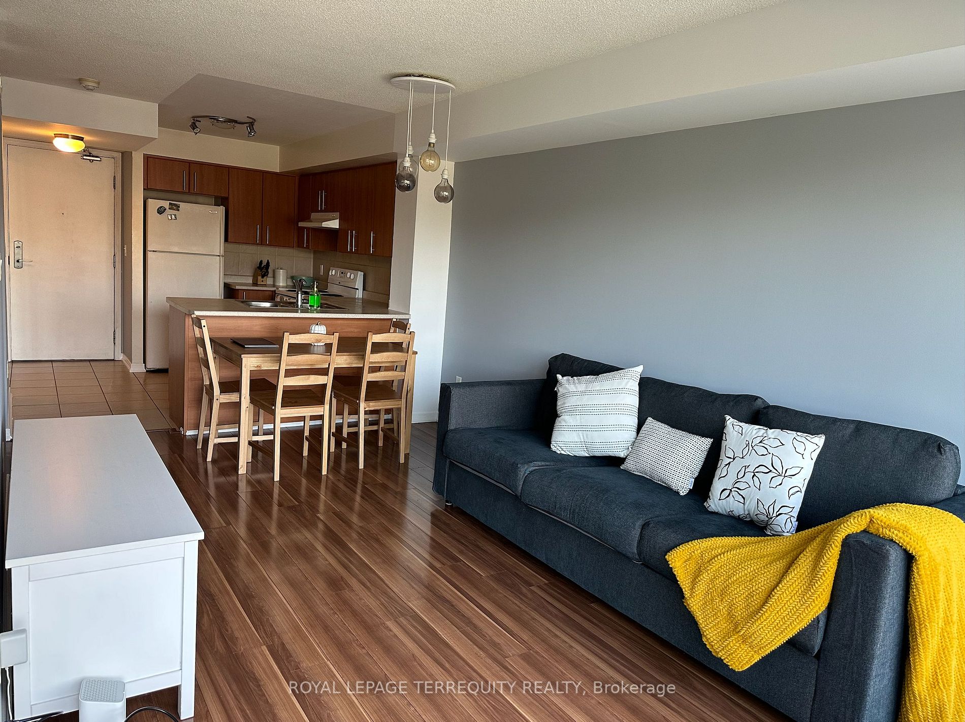 18 Valley Woods Rd, #1001