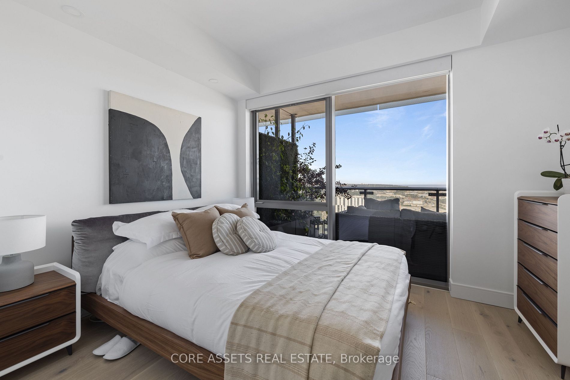 390 Cherry St, #3306