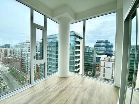 158 Front St E, #1112