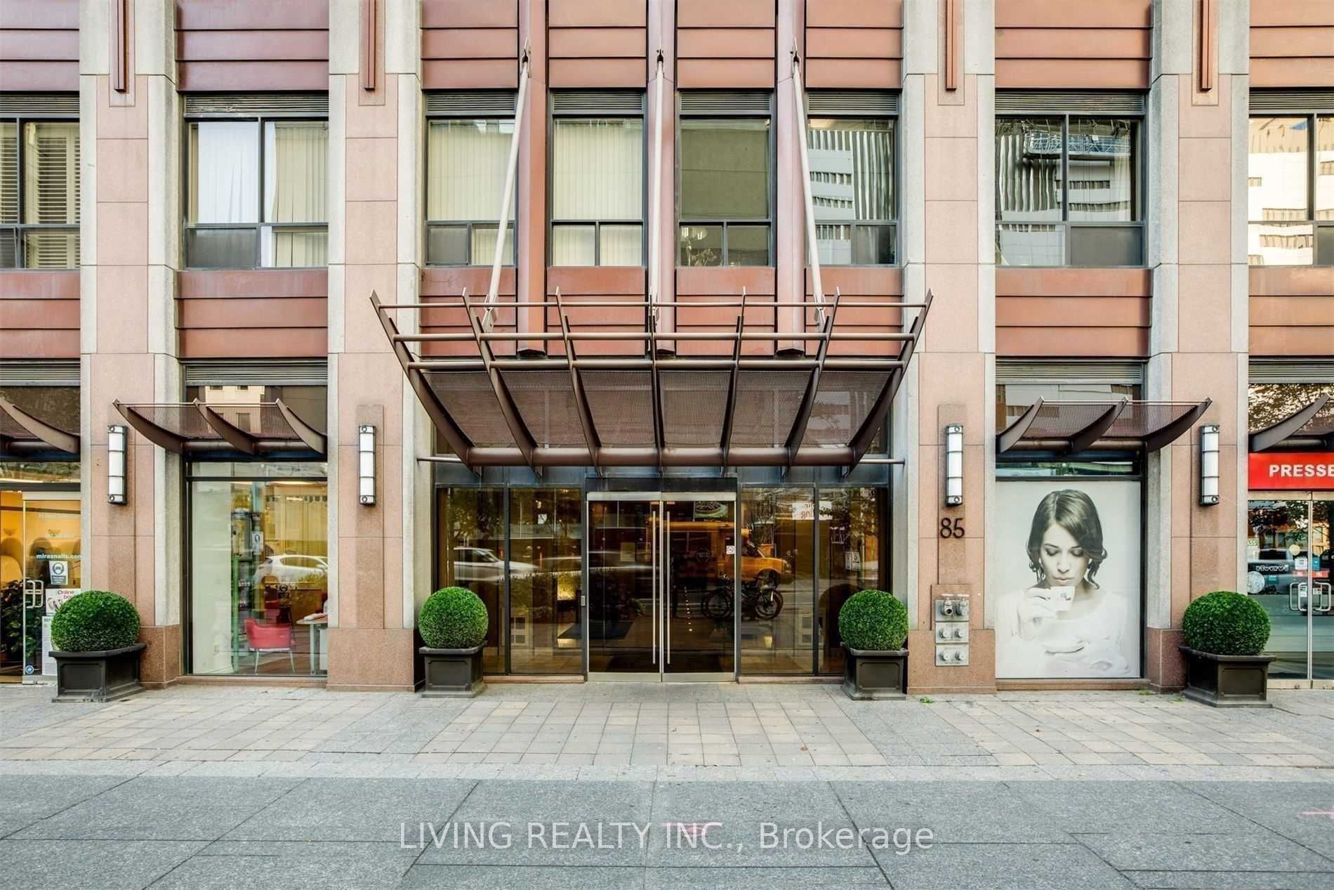 85 Bloor St E, #1211