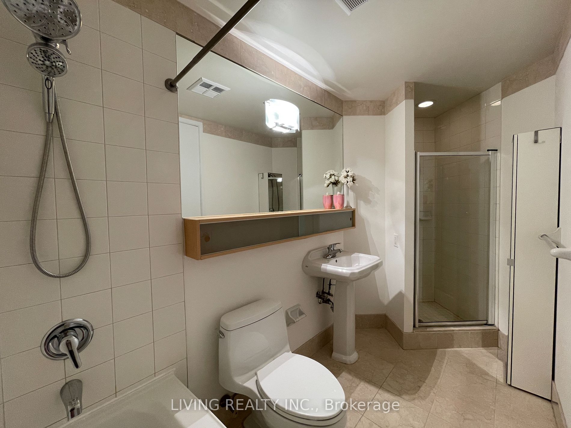 85 Bloor St E, #1211