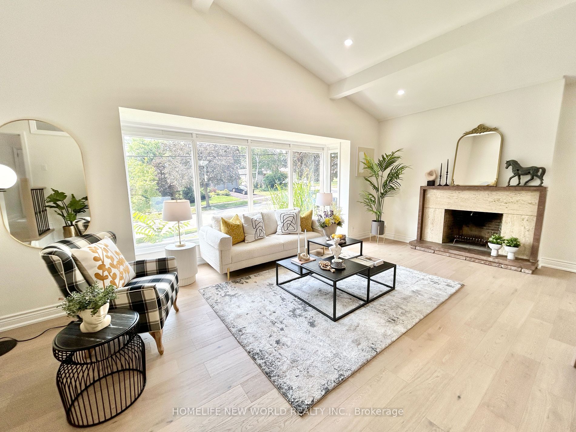 33 Valentine Dr