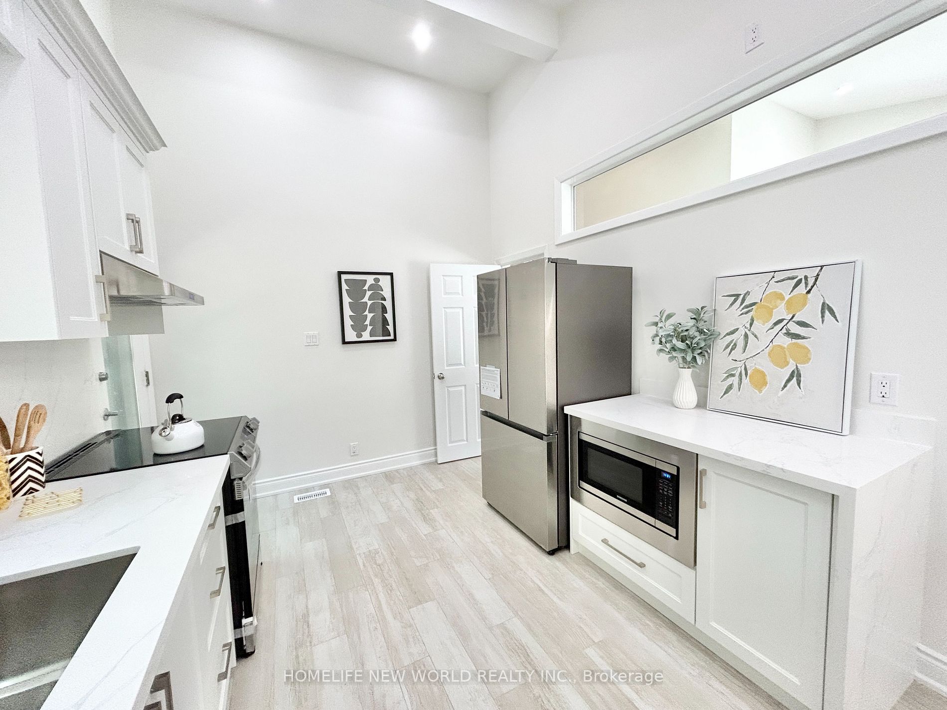 33 Valentine Dr