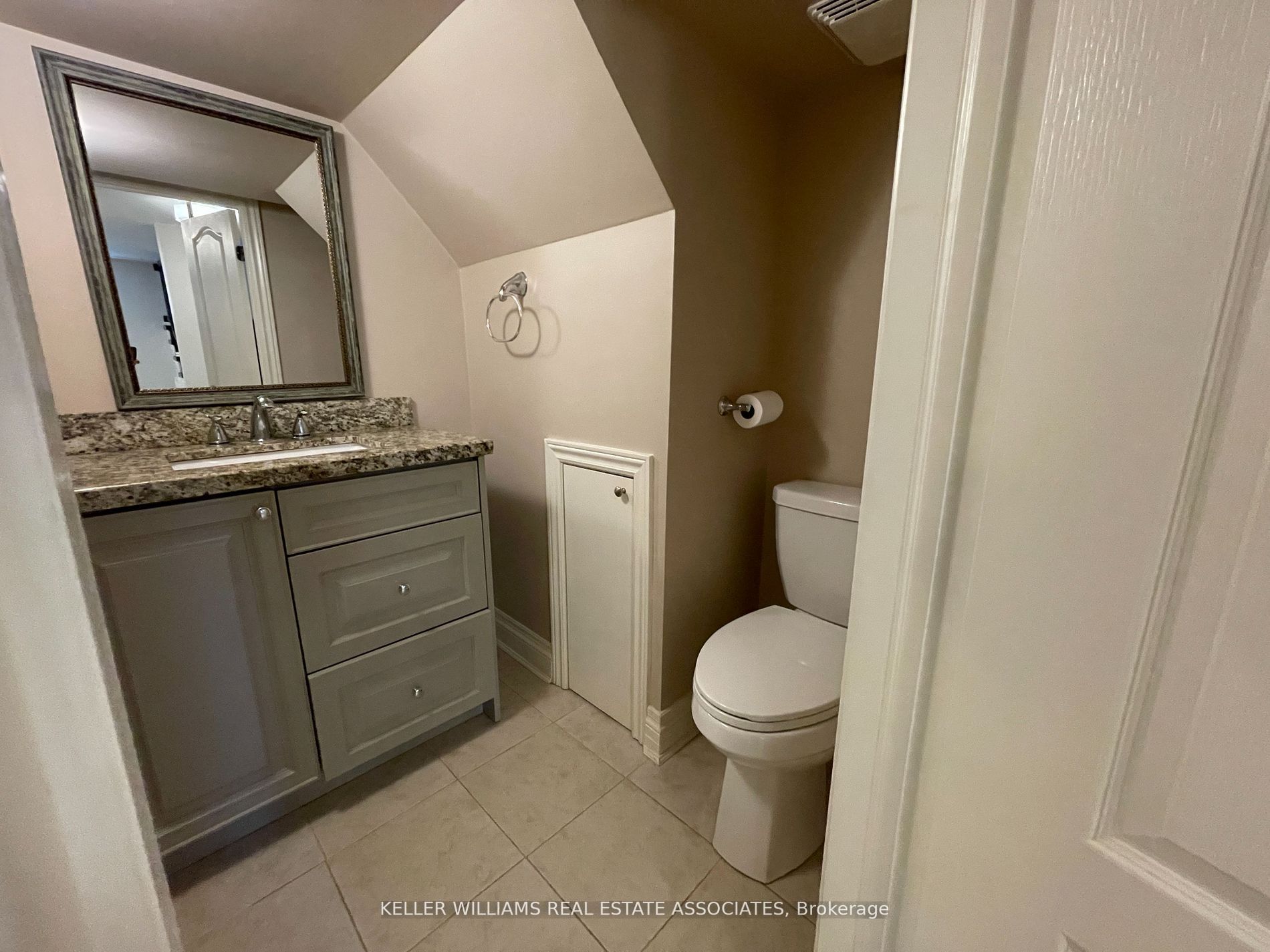 252 Codsell Ave, #Bsmt