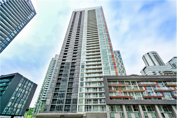 85 Queens Wharf Rd, Toronto