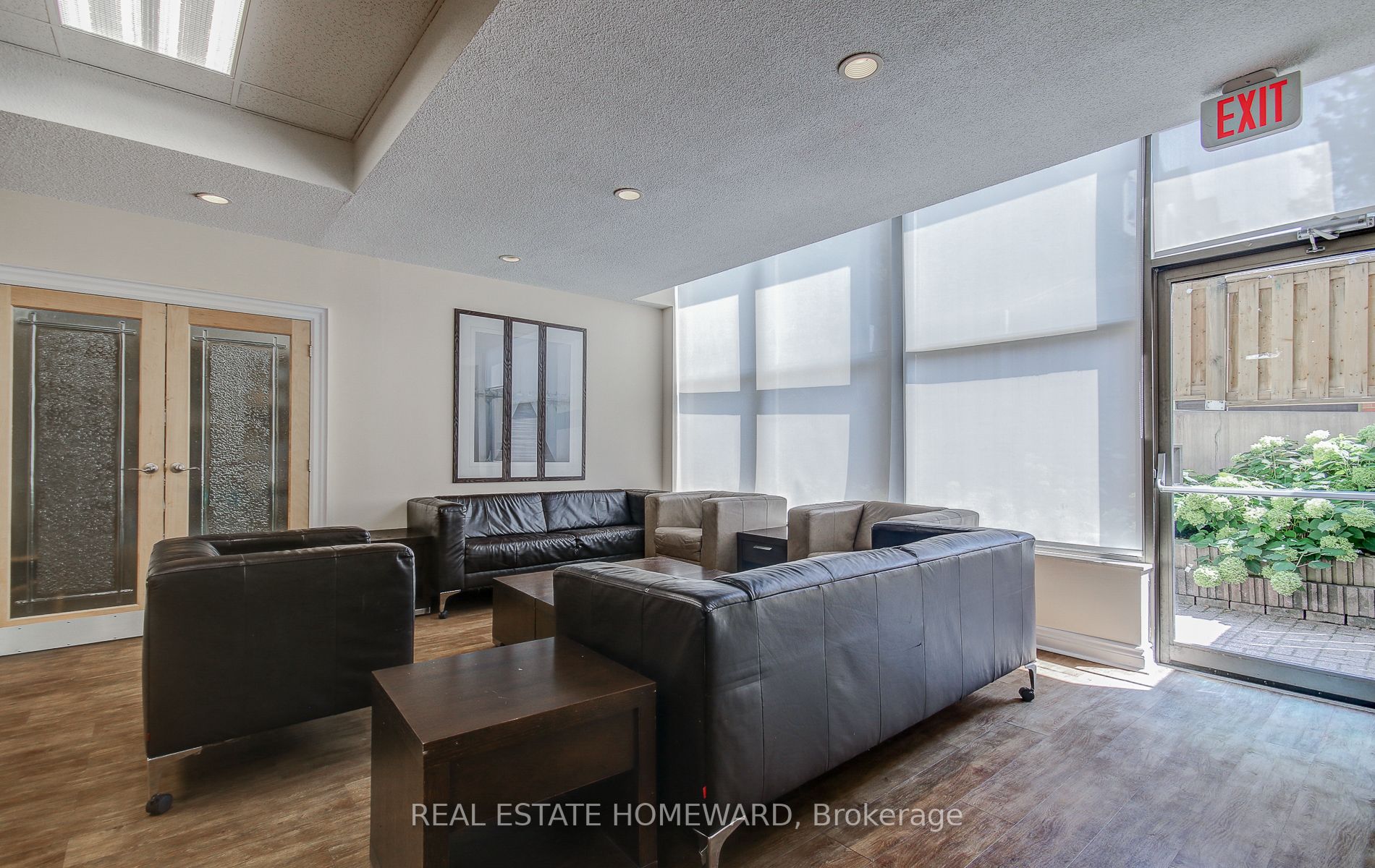 65 Scadding Ave, #505