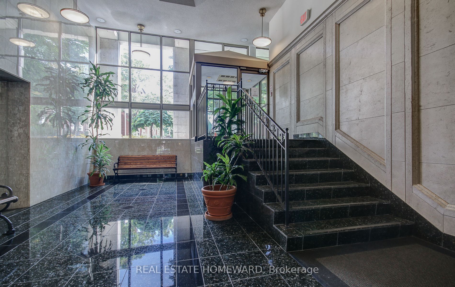 65 Scadding Ave, #505
