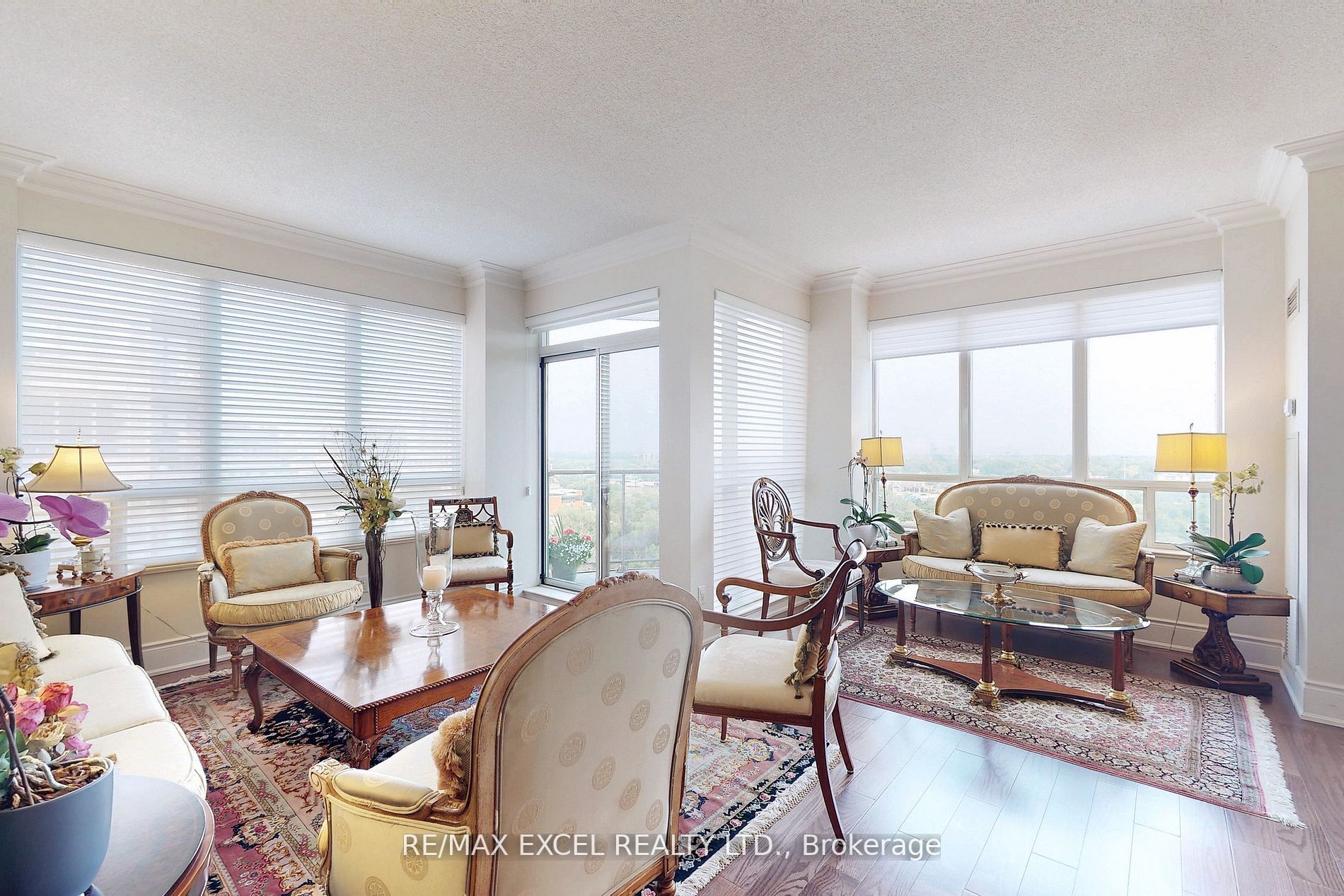 2 Clairtrell Rd, #Rg5