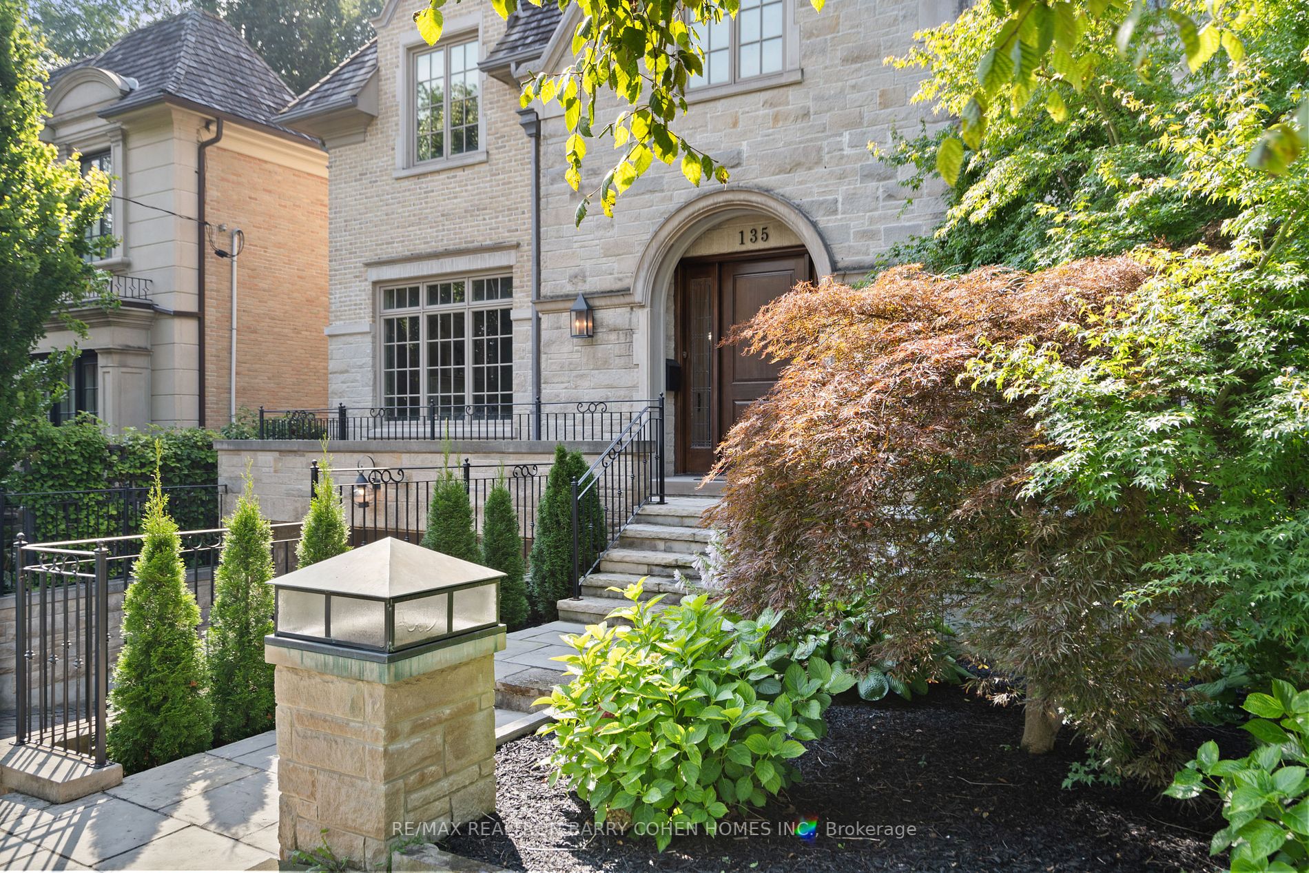 135 Rochester Ave