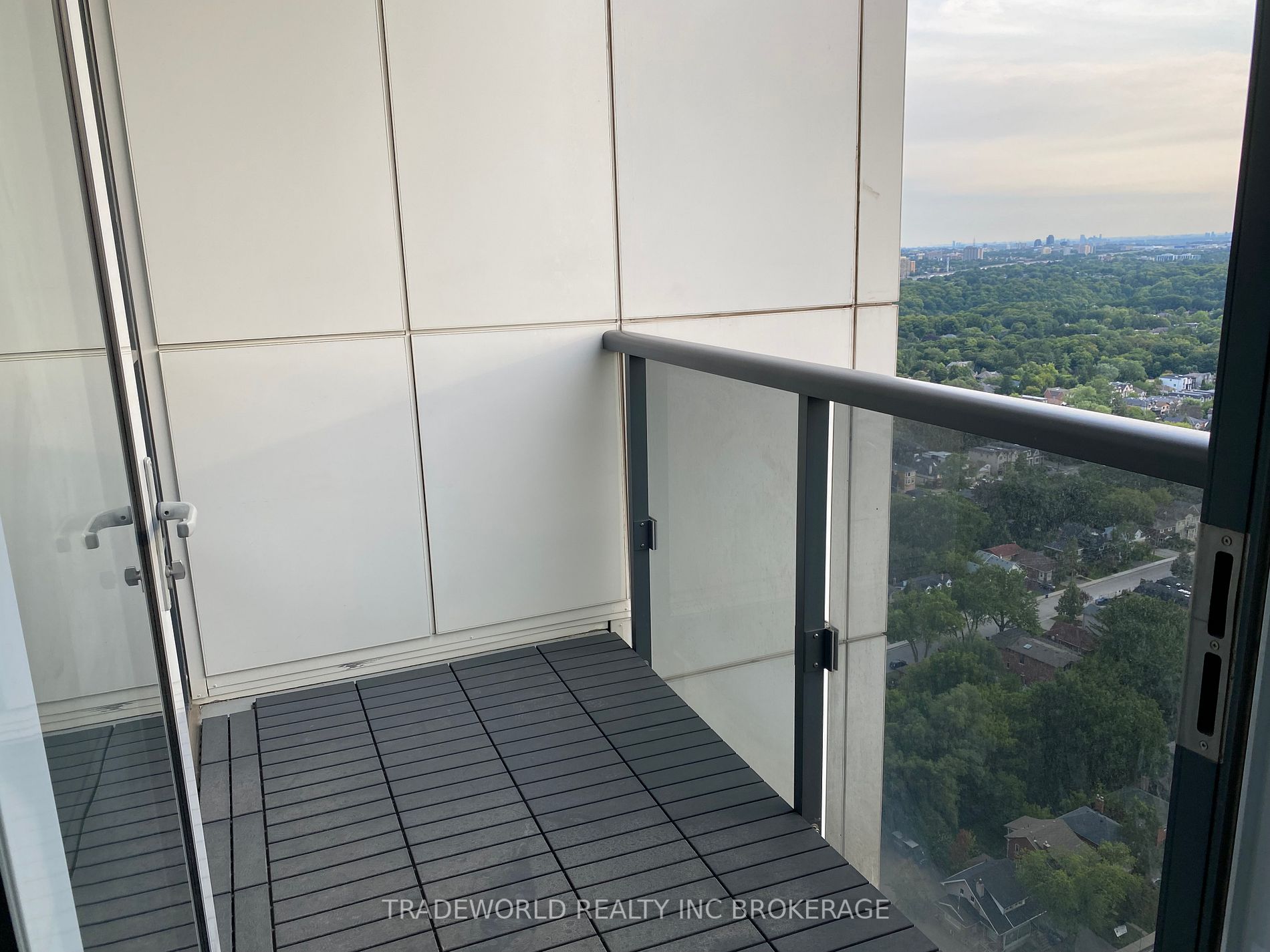 2 Anndale Dr, #3202