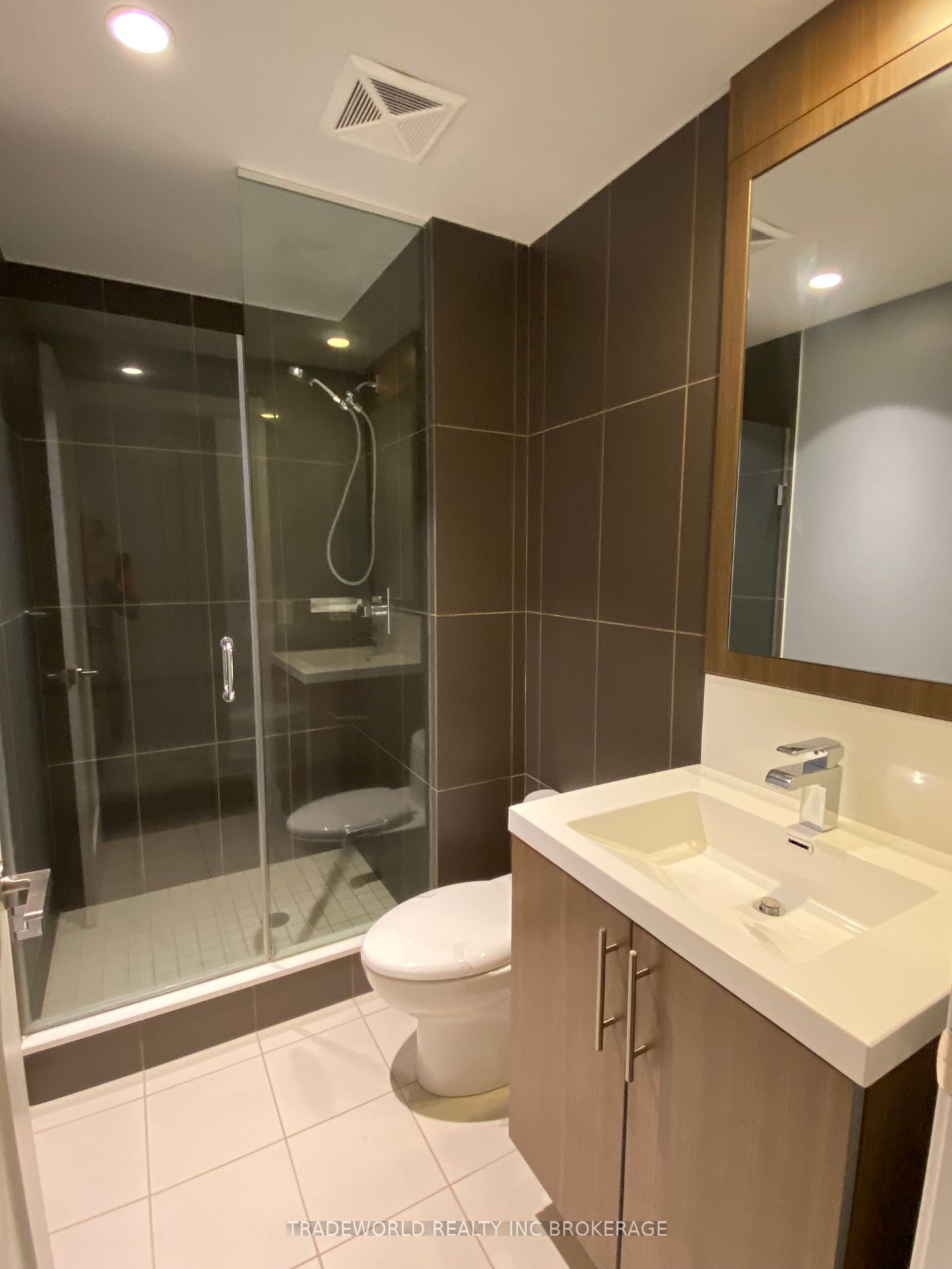 2 Anndale Dr, #3202