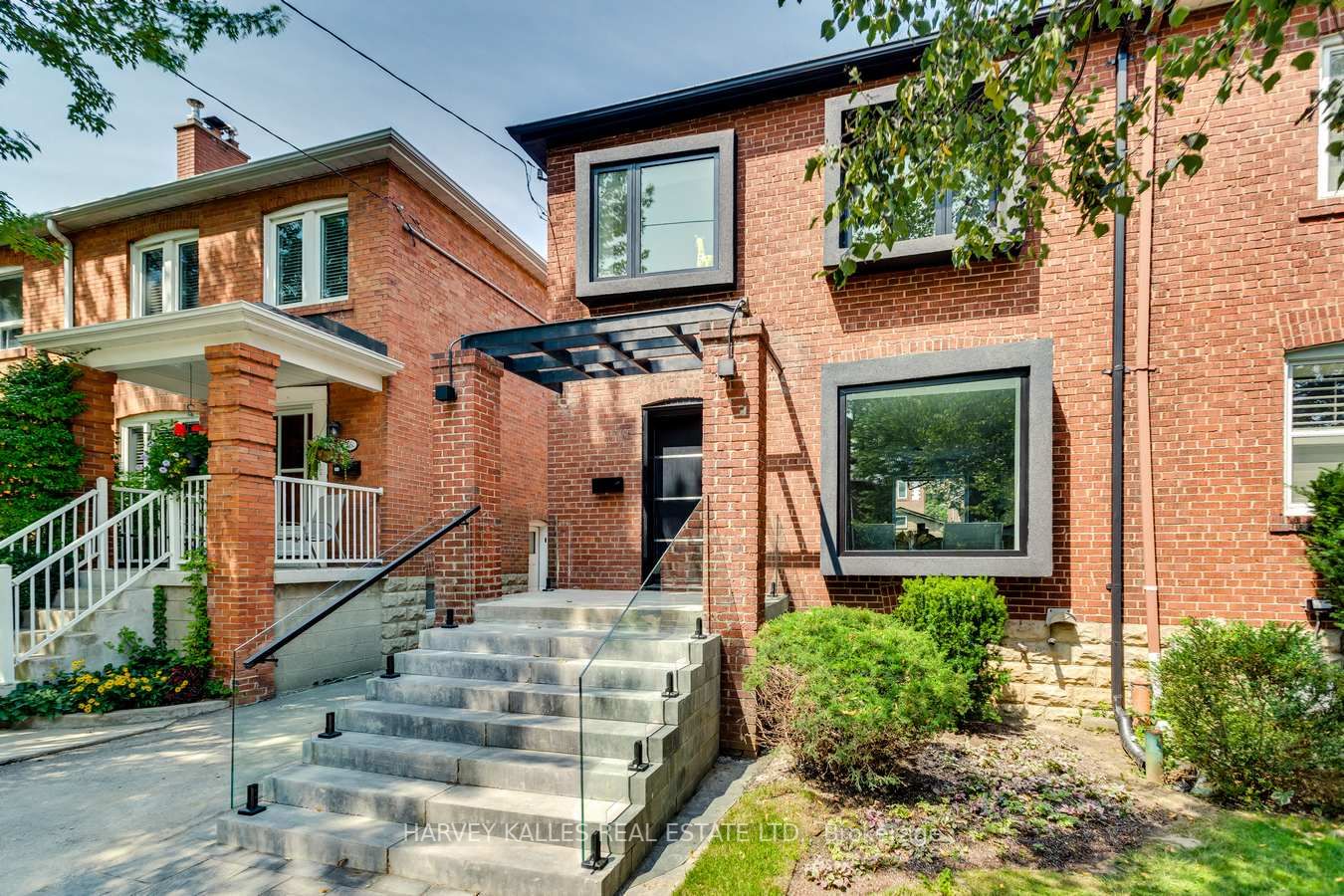 44 Glengarry Ave